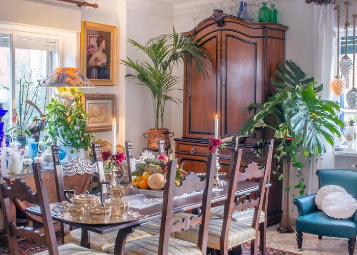 Giorgia Oda ve Kahvaltı Taormina